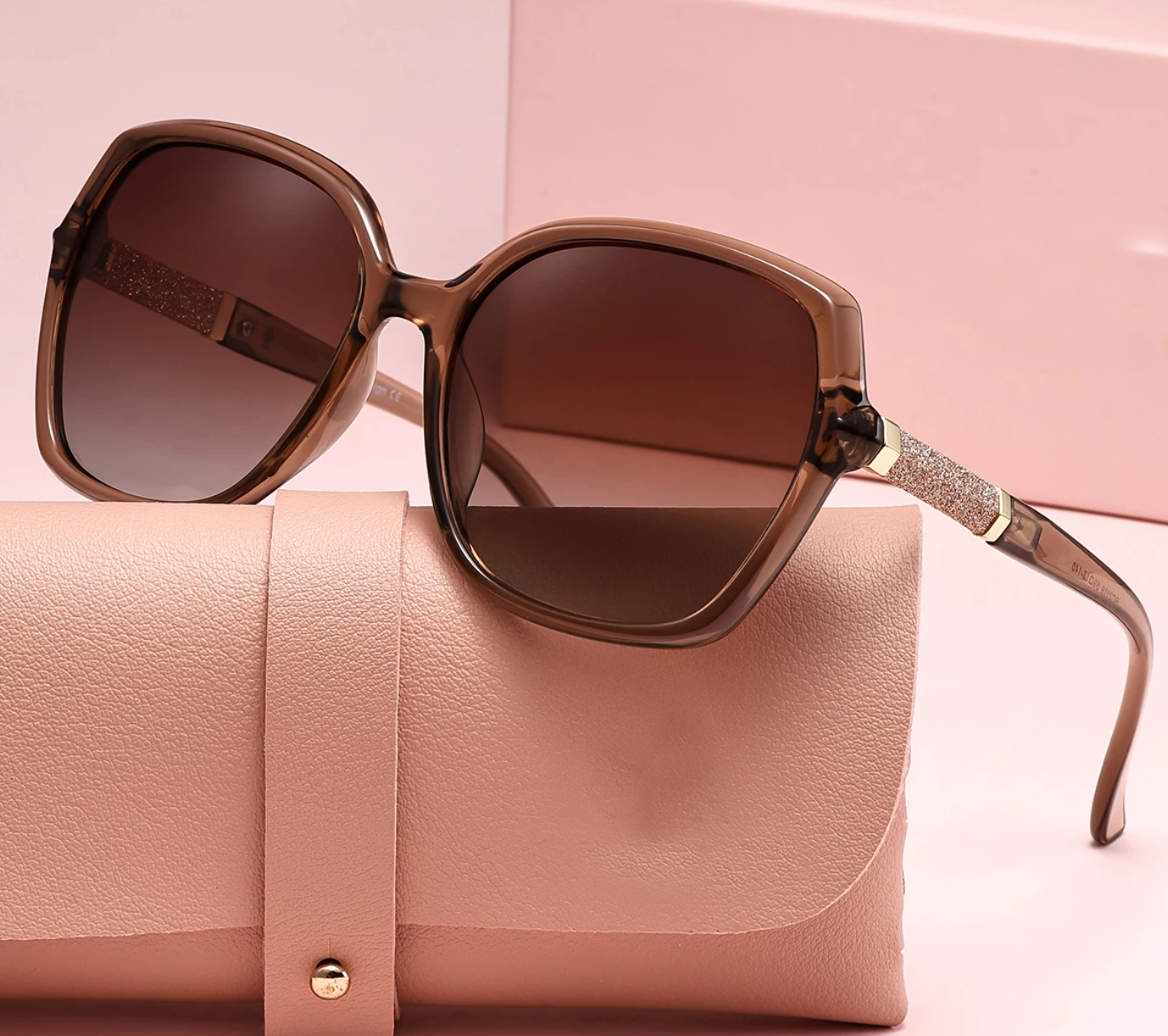 Women Polarized Butterfly Sunglasses (Dark Tea)