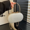Elegant Chain Single-shoulder Crossbody Wedding and Party Bag (Silver)